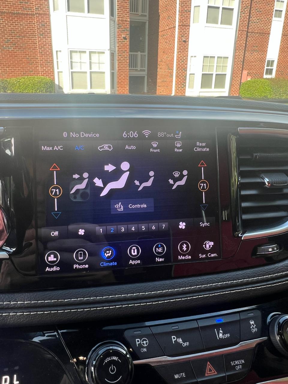 Chrysler Pacifica Hybrid Red S (2020) - Hybrid